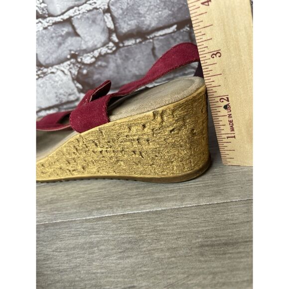 Clarks Red Suede Strappy Buckle Cork Wedge Sandals Women Sz 8.5M US/39.5EU Italy - Picture 8 of 16